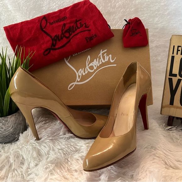 Christian Louboutin Decollete Patent Leather Heels/Pumps - Picture 3 of 16